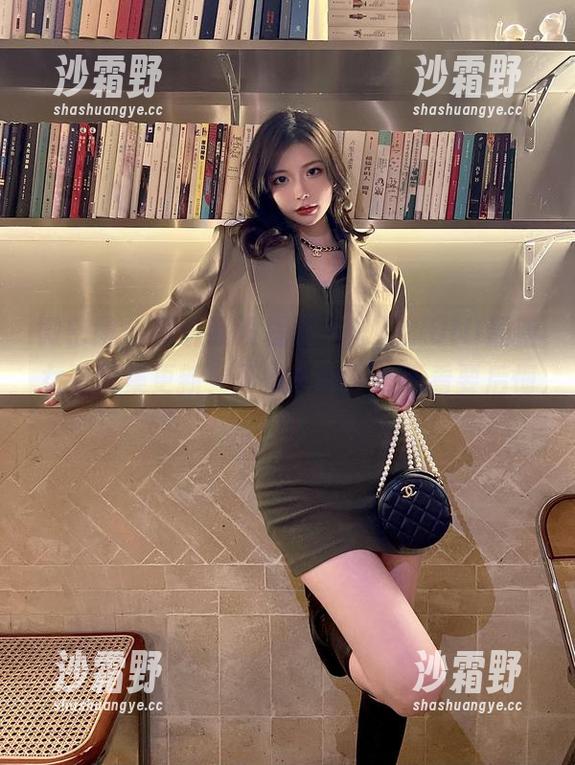 微密圈 - 别说我没提醒，陈妮妮UNI最新女王图集更新，开始洗脑了，不看要后悔！